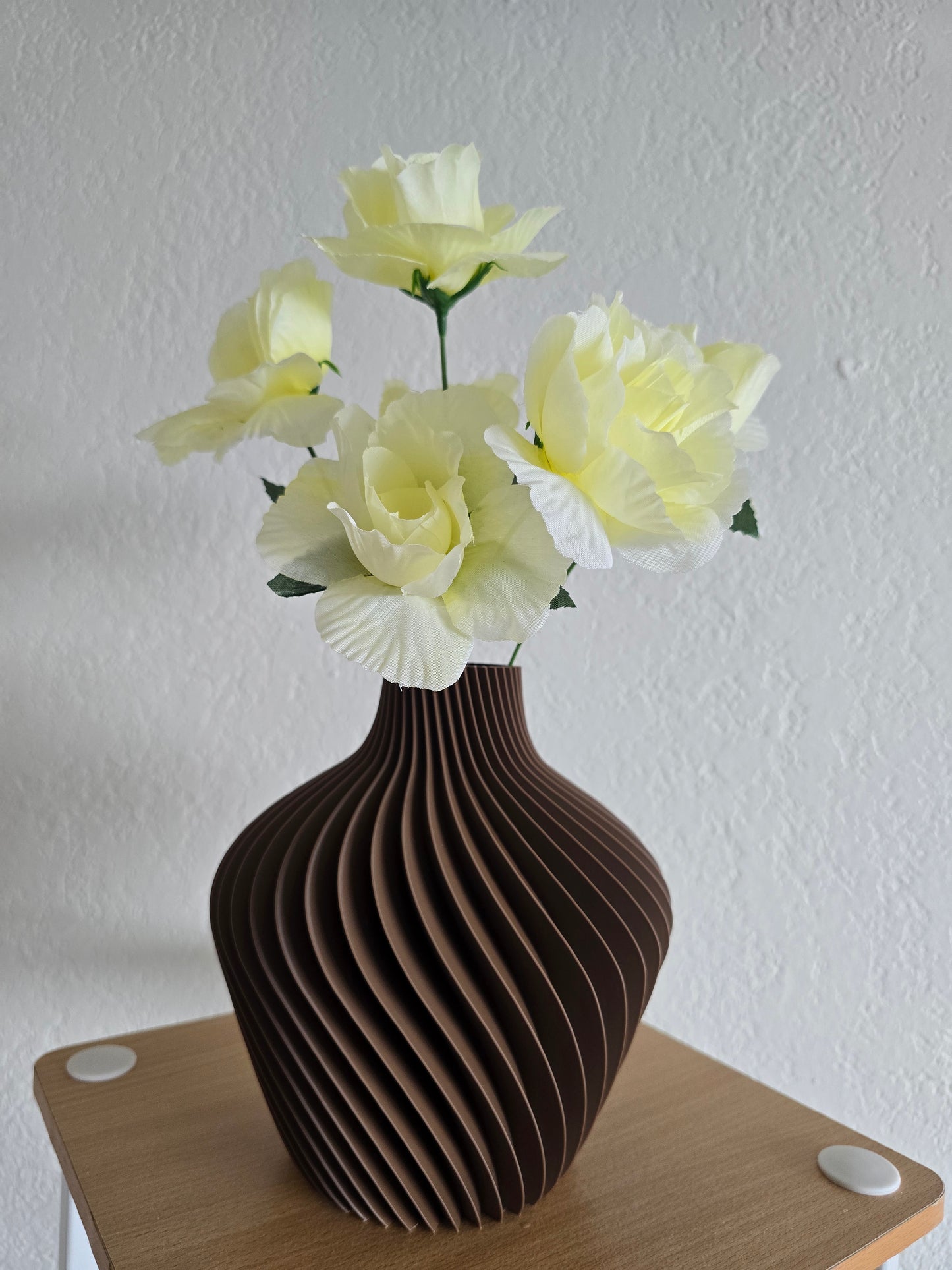 Modern Ribbed Geometric Flower Vase + FREE Artificial Flowers | Boho Centerpiece | Aesthetic Room Decor